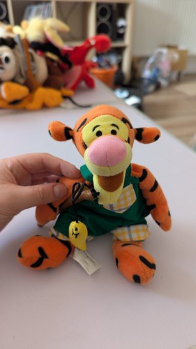 Disney tigger fishing - disney,