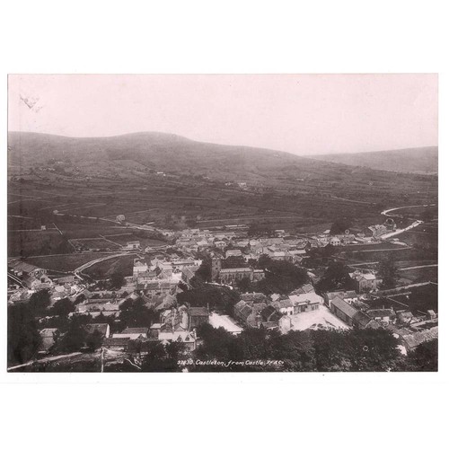 Castleton derbyshire view - castleton,
