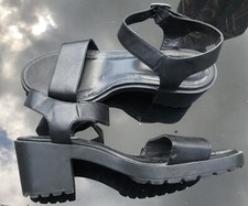 New Look 915 Black Leather