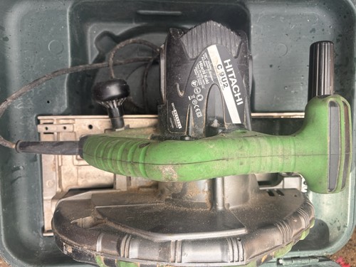 Hitachi c9u2 235mm 230v corded - 230v,