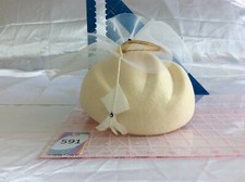 Off White / Ivory Fascinator