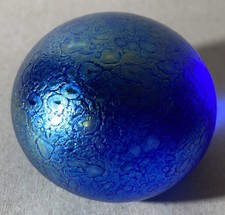 Vintage Heron Glass Iridescent Art Glass Paperweight.