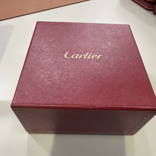 Cartier love bangle - cartier,