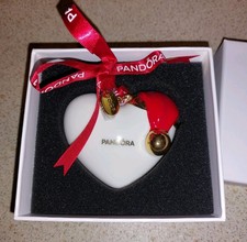 Pandora Santa Heart Christmas
