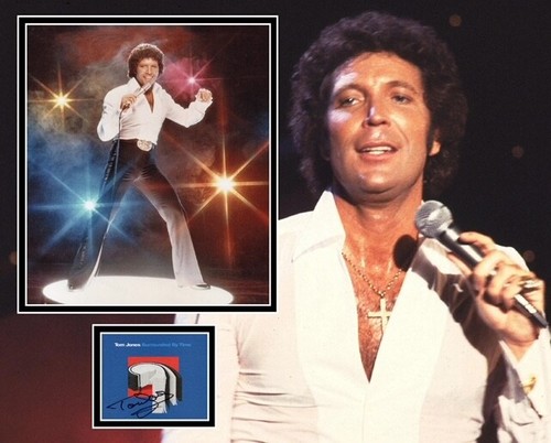 Tom jones signed photo - jones, cd
