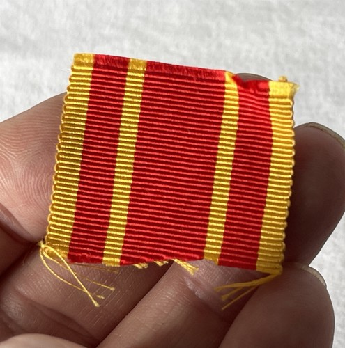 Small vintage piece - of, hong