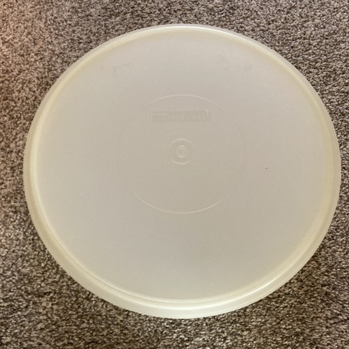 Vintage tupperware round - vintage,