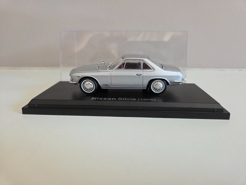 Hachette norev nissan - hachette,