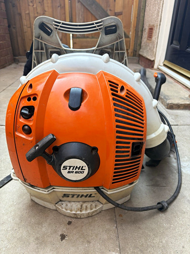 Stihl 600 petrol backpack - 600,