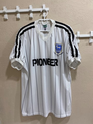 Ipswich town 1981 away - town,