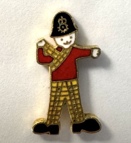 Vintage small rupert bear - small,