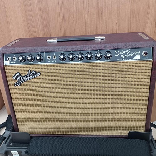 Fender vacuum tube - fender, guitar