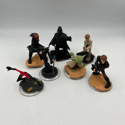 Disney infinity figure bundle - disney,