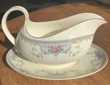 1x Royal Doulton The Romance