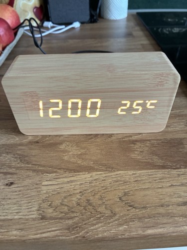 Wood effect led - led, alarm