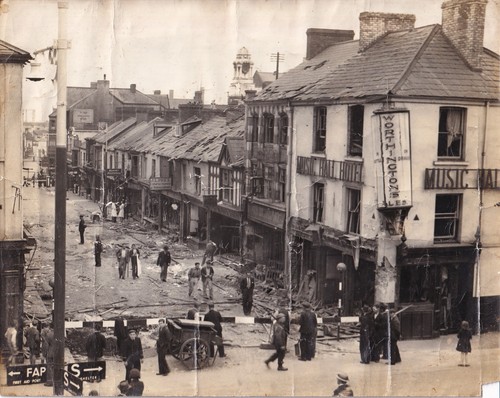 Ww2 swansea blitz - swansea, photograph