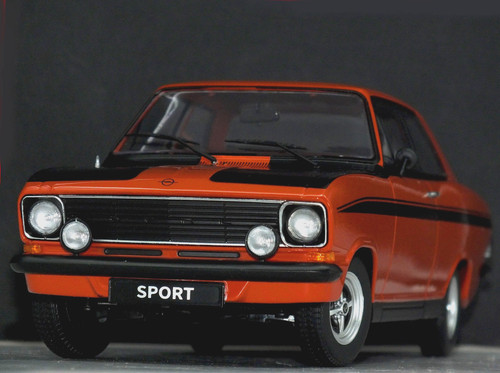 Scale 1973 opel - 1:18,