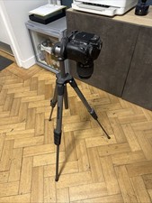 Nikon D 5000 Including 105mm Sigma Macro Lens and Tripod. Excellent Condition