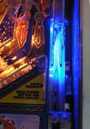 White water pinball flashing - white,