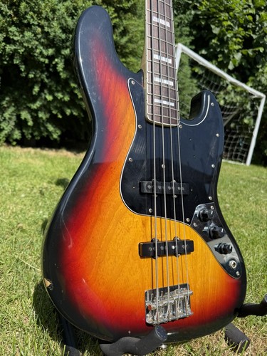 Fender japan reissue jazz - fender,