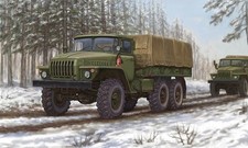 TRU01012 - Trumpeter 1:35 - Russian URAL4320 Truck