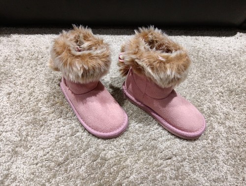 Girls faux fur pom - fur, boots