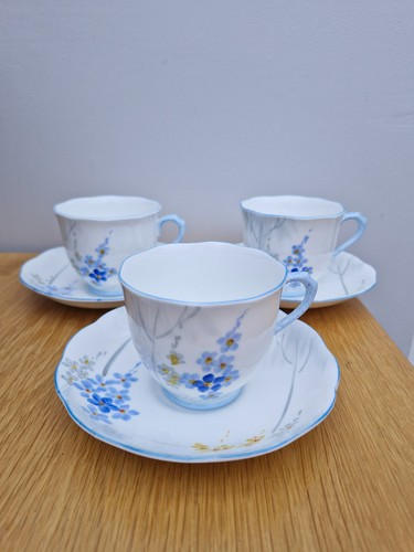 Royal albert blue white - &,