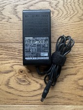 Genuine Toshiba AC Adapter 15V