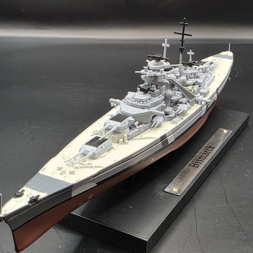 Diecast bismarck battleship - bismarck,