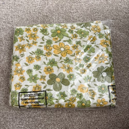 Vintage green yellow floral - vintage,
