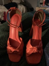 Womens BNWT Lipsy platform