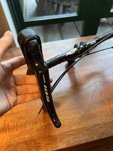 Shimano 105 r7020 sti - shimano, st-r7020