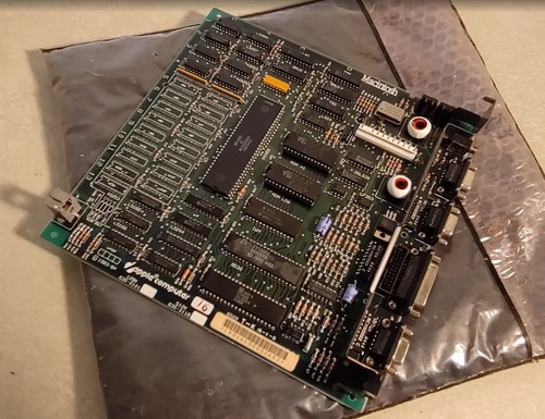 Apple macintosh 128k logic - apple,
