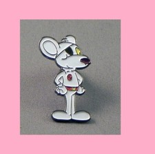 DANGER MOUSE PIN BADGE TOP