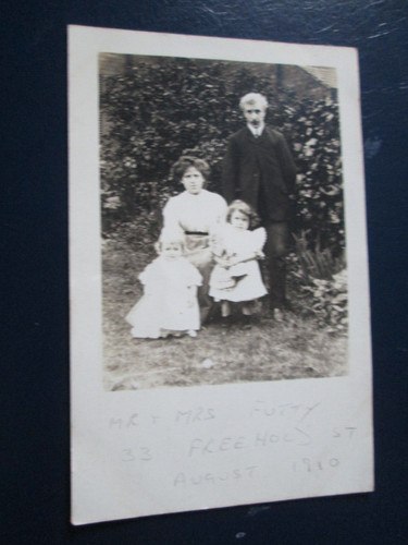 Postcard mrs futty - &,