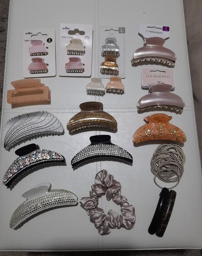 Job lot hair accessories - job,