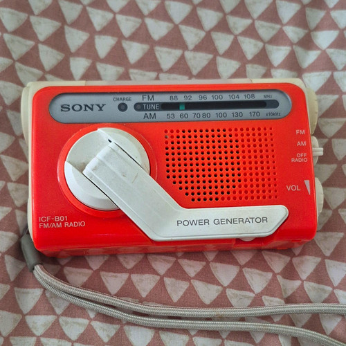 Sony icf b01 - sony, portable
