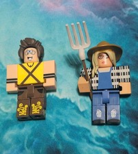 Roblox x2 Figures With Original Accessories