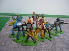 BRITAINS DEETAIL 11 ASSORTED