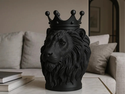 Crowned lion bust ornament - crowned,