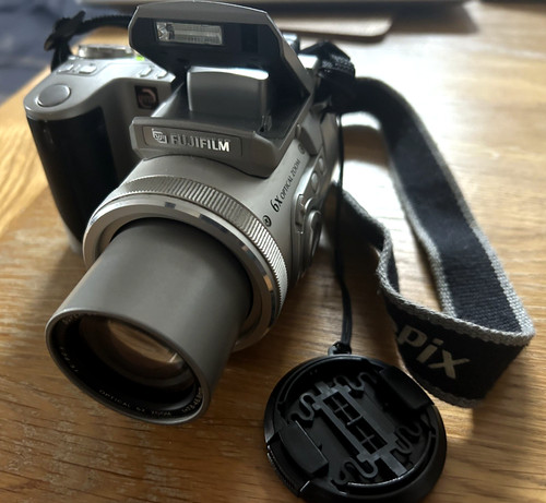 Fujifilm finepix 4900 - fujifilm, zoom
