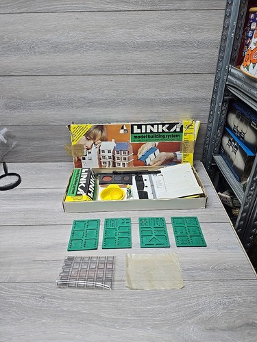 Linka model building system - building,