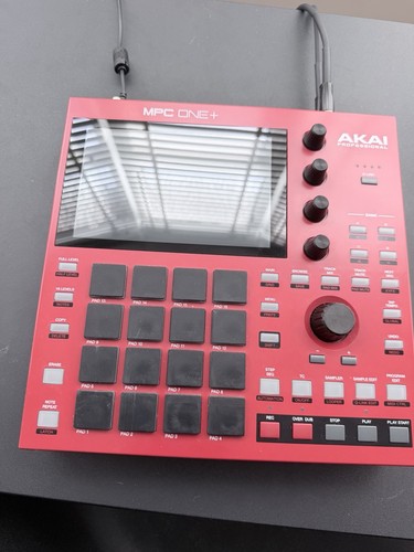 Akai mpc one plus sampler - akai,