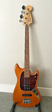 Fender Mustang Bass Player Series (Mexico) – Natural