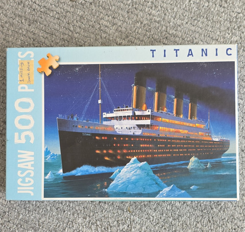 Titanic 500 piece - 500-piece, boxed