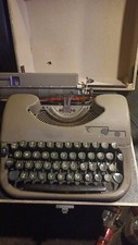 Vintage Portable Typewriter w