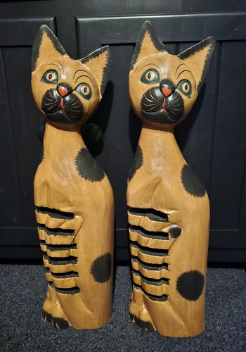 Vintage wooden pair - wooden, of