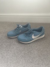 Nike Ladies Trainers MD Runner