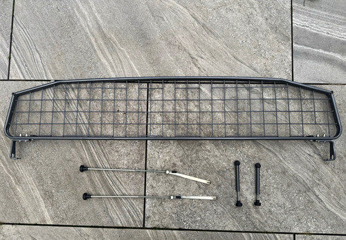 Travall dog guard for land - travall,