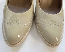 Women’s Brogue Shoes Courts